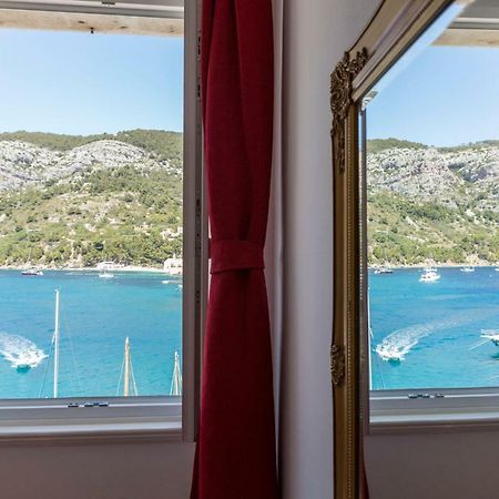 Apartment Riva 5 Komiža Εξωτερικό φωτογραφία