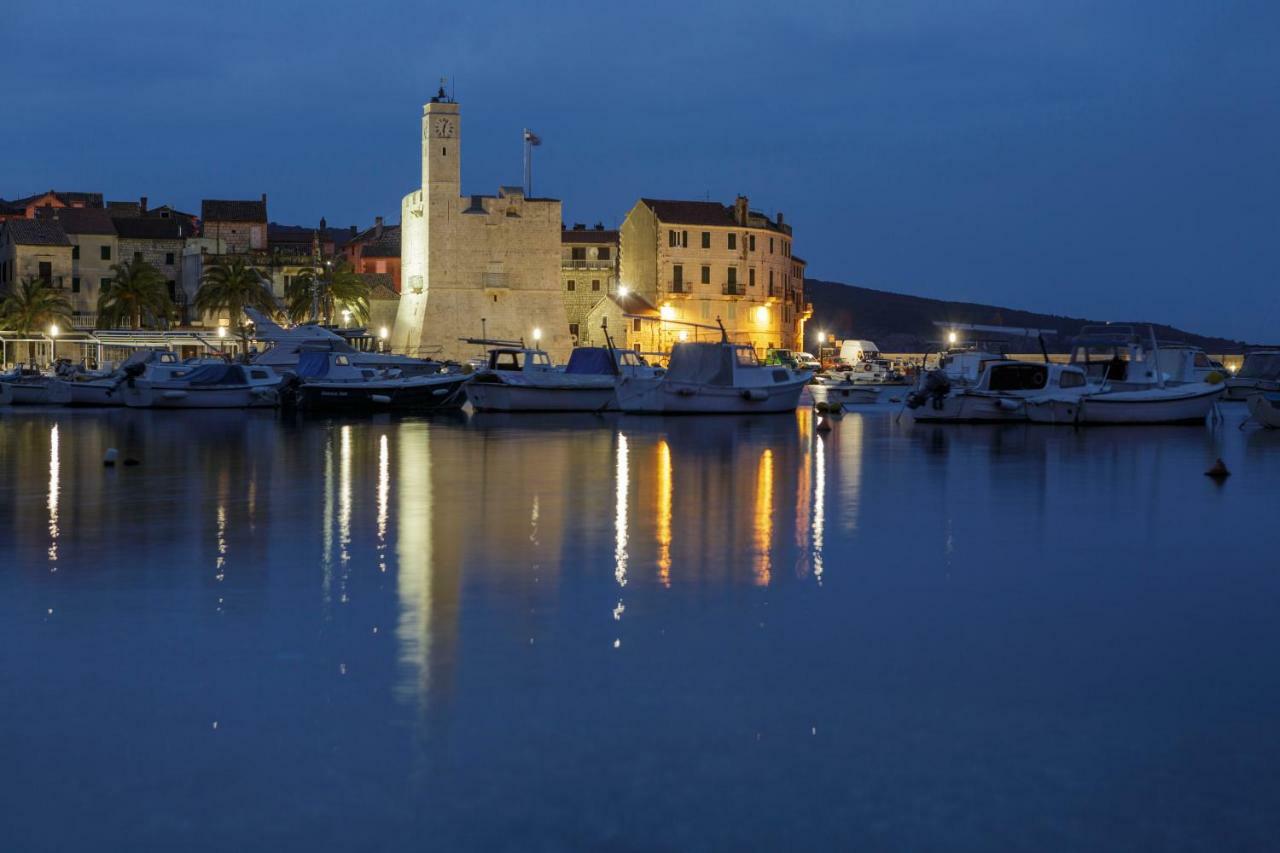 Apartment Riva 5 Komiža Εξωτερικό φωτογραφία